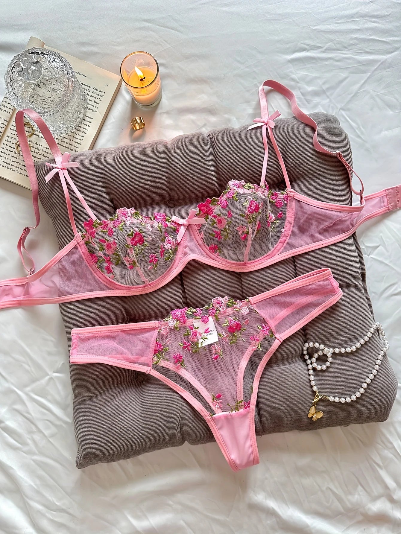 Night Beautiful Floral Embroidery Sexy Women's Lingerie Set