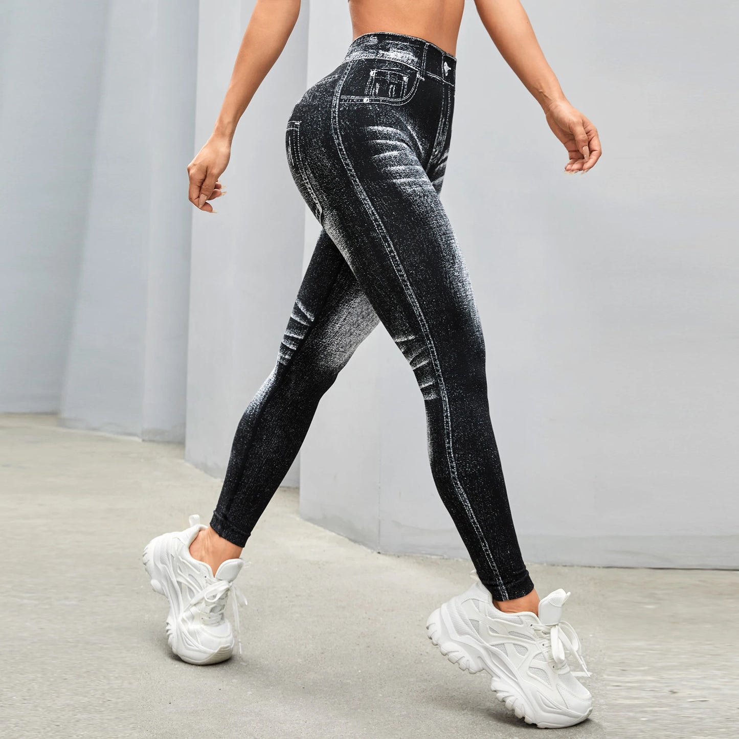 Women’s V Back Scrunch Butt Leggings – High Waist, Seamless, Tummy Control Workout Tights