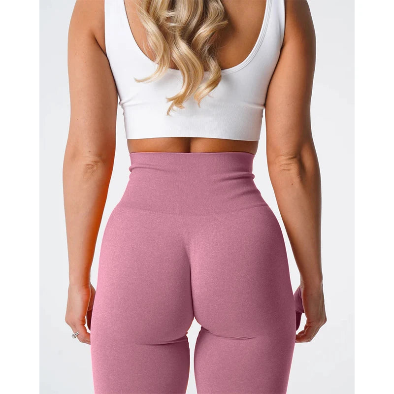 Seamless Scrunch Butt Leggings for Women – High-Waisted, Butt-Lifting Gym Fit