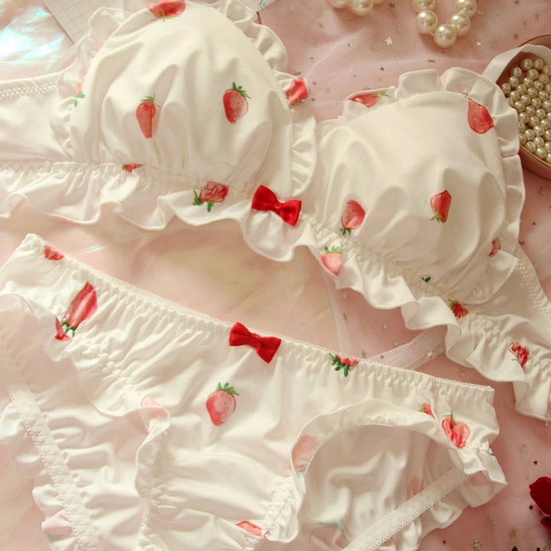 Strawberry Kawaii Lolita Lingerie Set – Soft Wire-Free Push-Up Bra & Panty