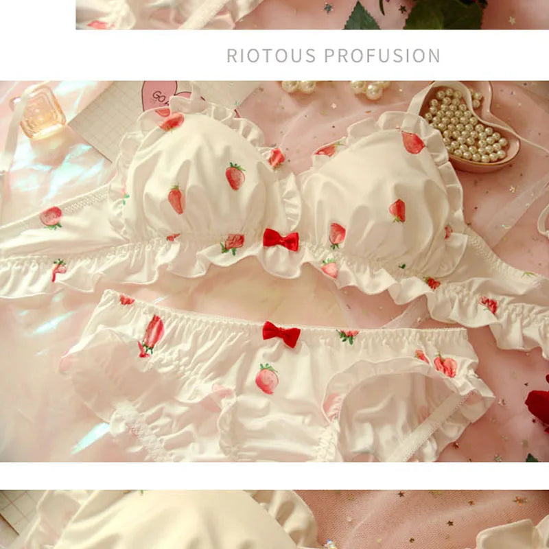 Strawberry Kawaii Lolita Lingerie Set – Soft Wire-Free Push-Up Bra & Panty