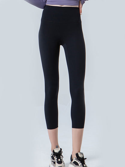 Wide Waistband Cropped Sports Leggings – Comfort Meets Style