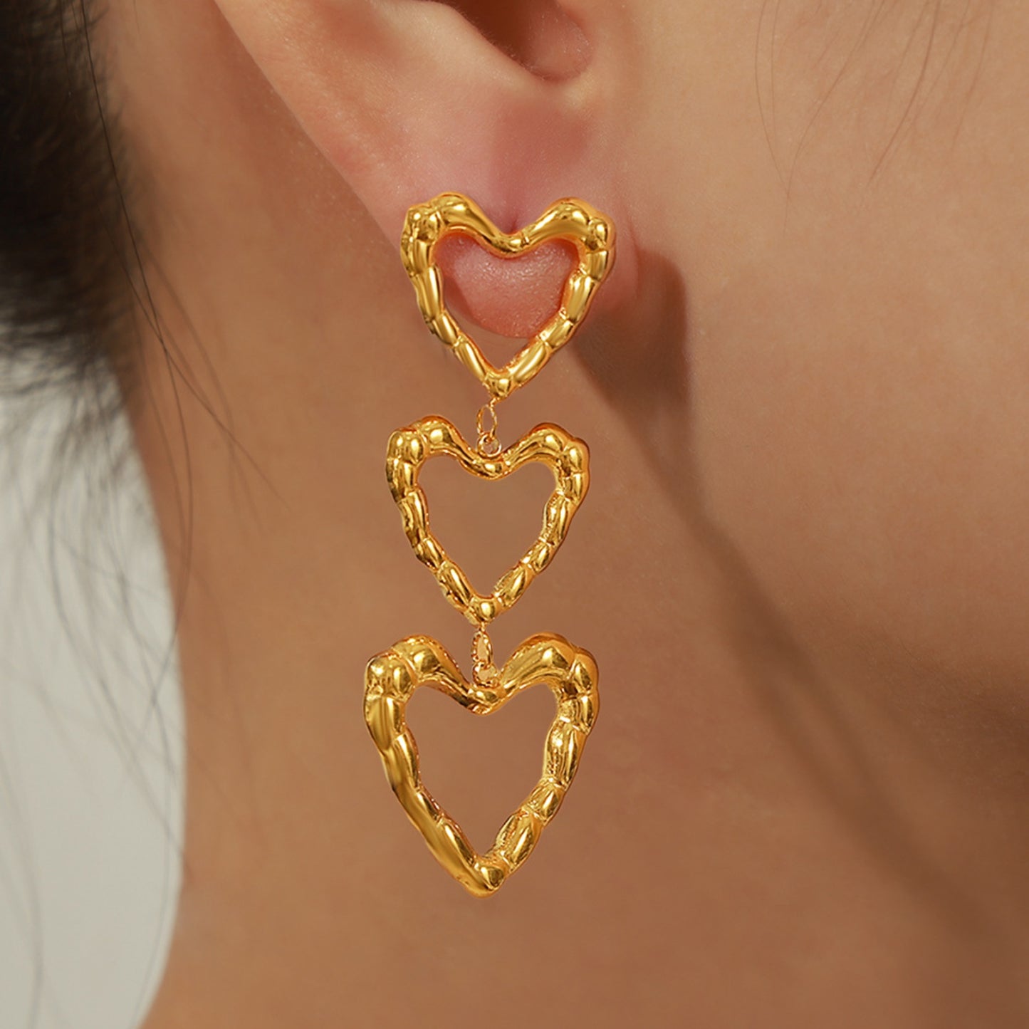 Titanium Steel Heart Earrings – Hypoallergenic & Stylish