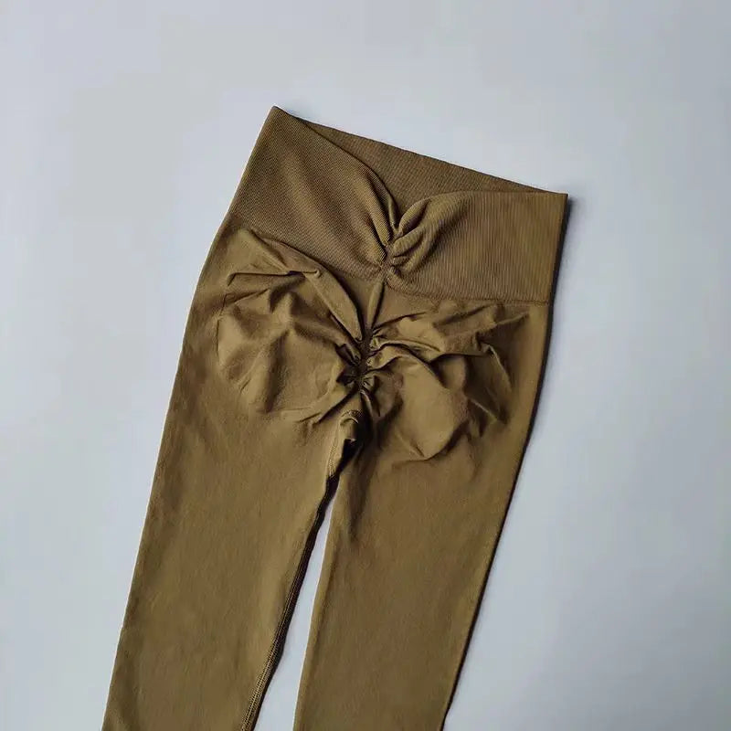 Seamless Scrunch Bum Leggings – High-Waist Workout Fit for Women