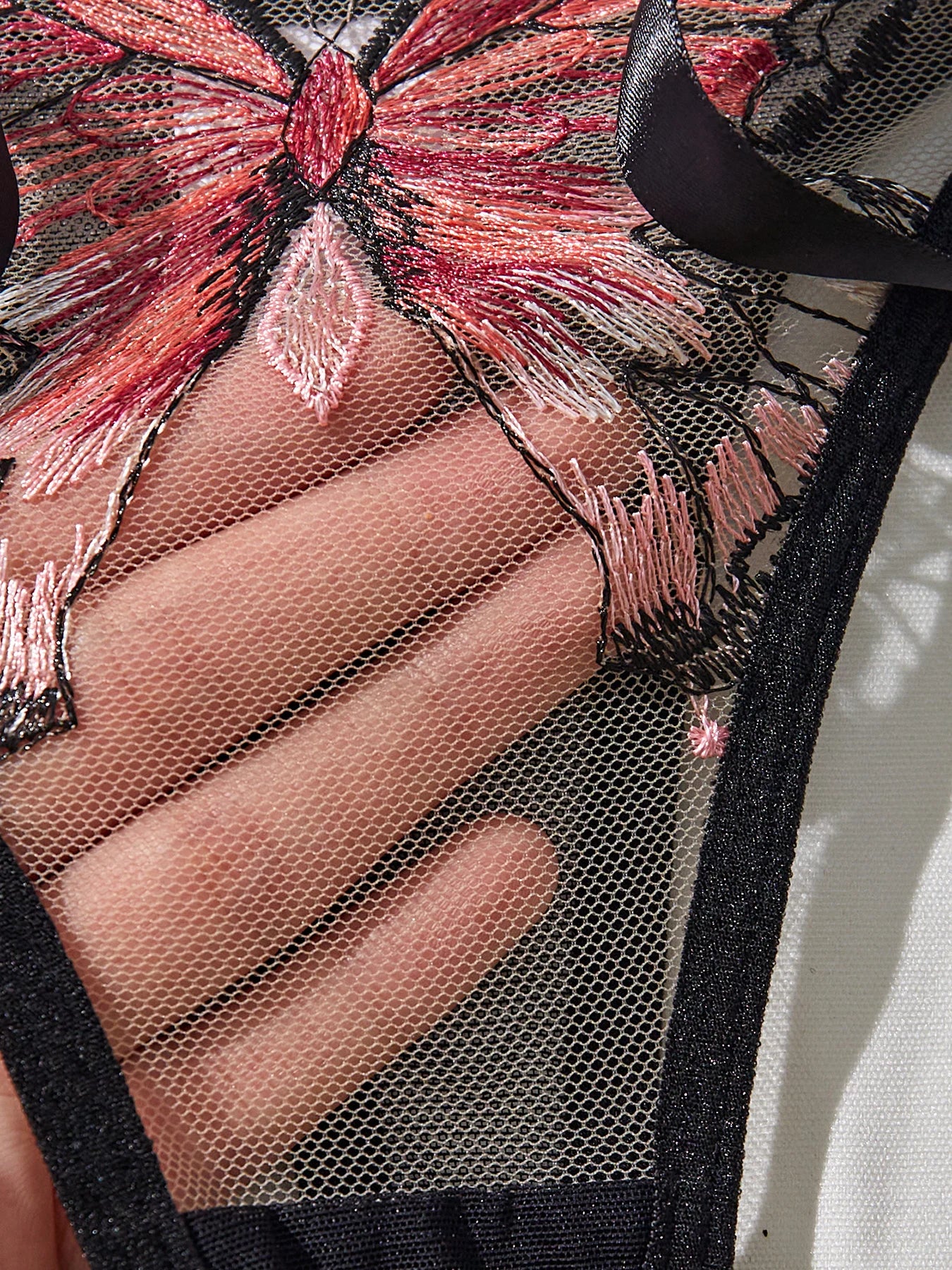 Sheer Butterfly Lingerie Set - Alluring Bowknot Bra & Panty