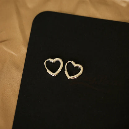 Aide 925 Sterling Silver Fashion Smooth Love Heart Hoop Earrings Simple Cute Heart Circle Piercing Earring Ear Buckle Jewelry