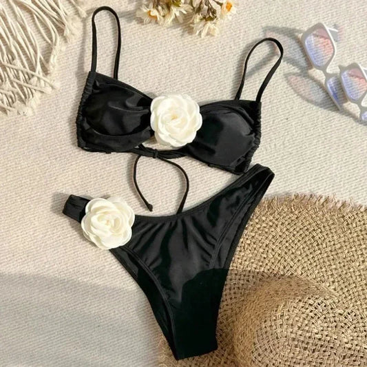 Black bikini set
