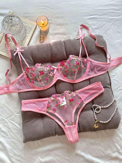 Night Beautiful Floral Embroidery Sexy Women's Lingerie Set