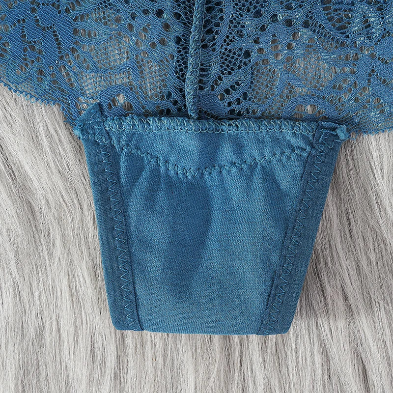 Comfortable & Transparent Women's Lace Thong Low Waist Panties