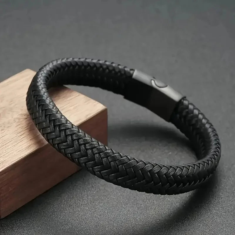 Minimalist Black Braided Leather Wrap Bracelet – Men's Infinity Bracelet with Magnetic Buckle