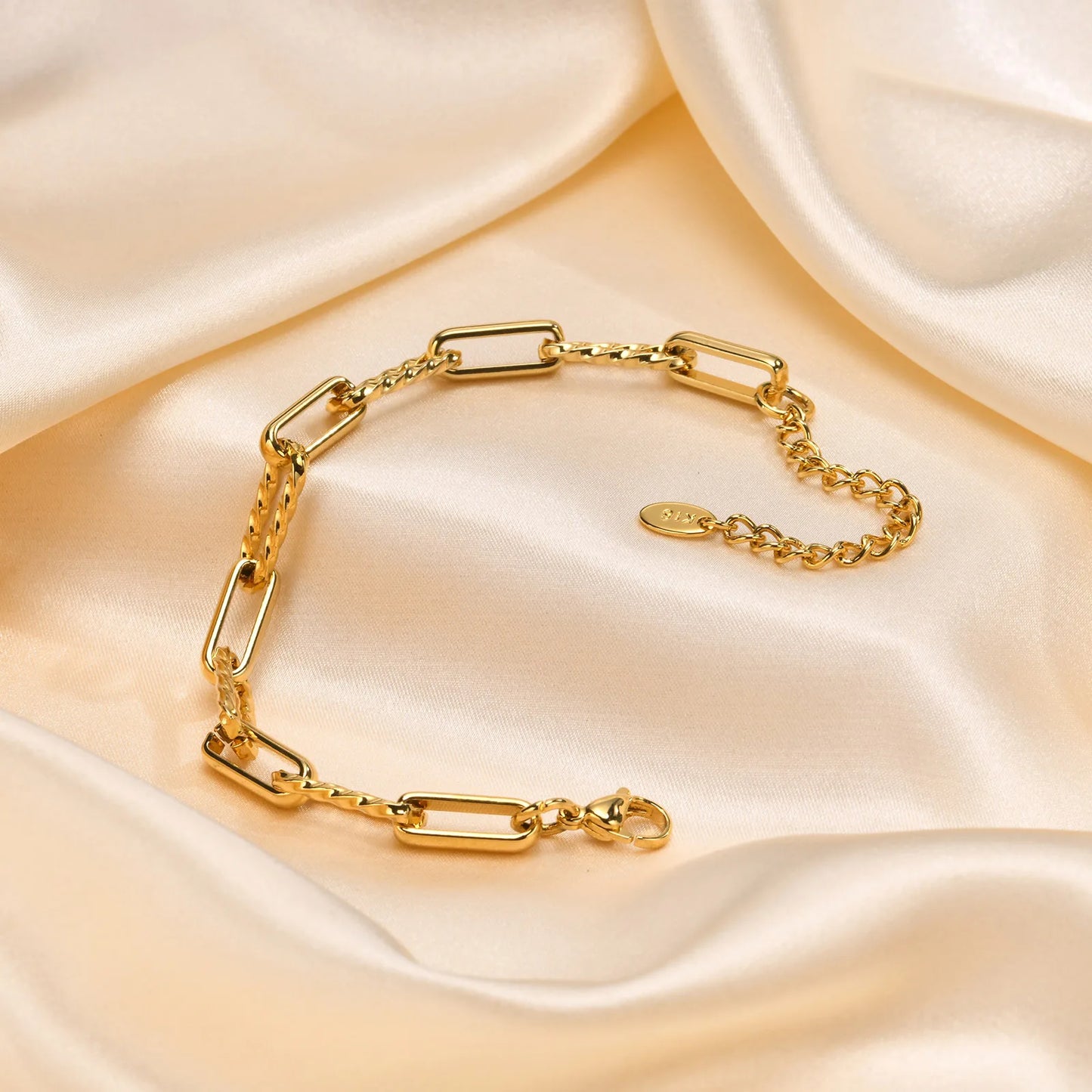 18K Gold Plated Stainless Steel Adjustable Eternity Bracelet for Women