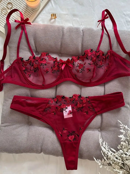Night Beautiful Floral Embroidery Sexy Women's Lingerie Set