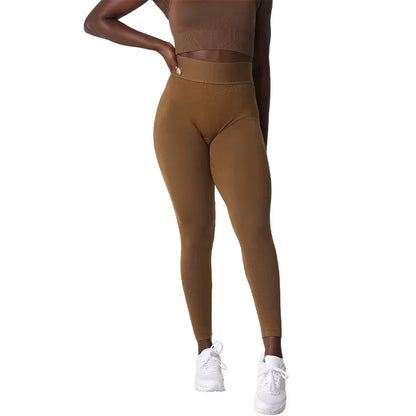 Seamless Fitness Leggings for Women with Elastic, Breathable & Comfortable Tights