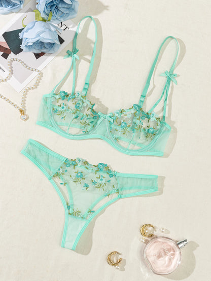 Night Beautiful Floral Embroidery Sexy Women's Lingerie Set