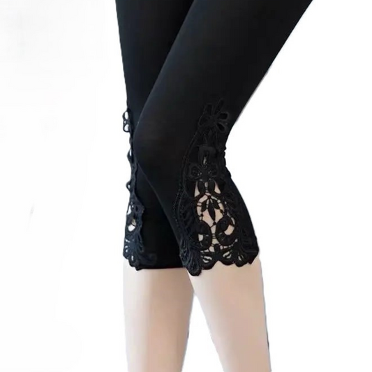 TikTok Viral Leggings for Women – Lace Stretch High-Waisted Capris