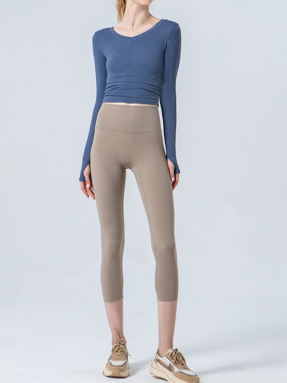 Wide Waistband Cropped Sports Leggings – Comfort Meets Style