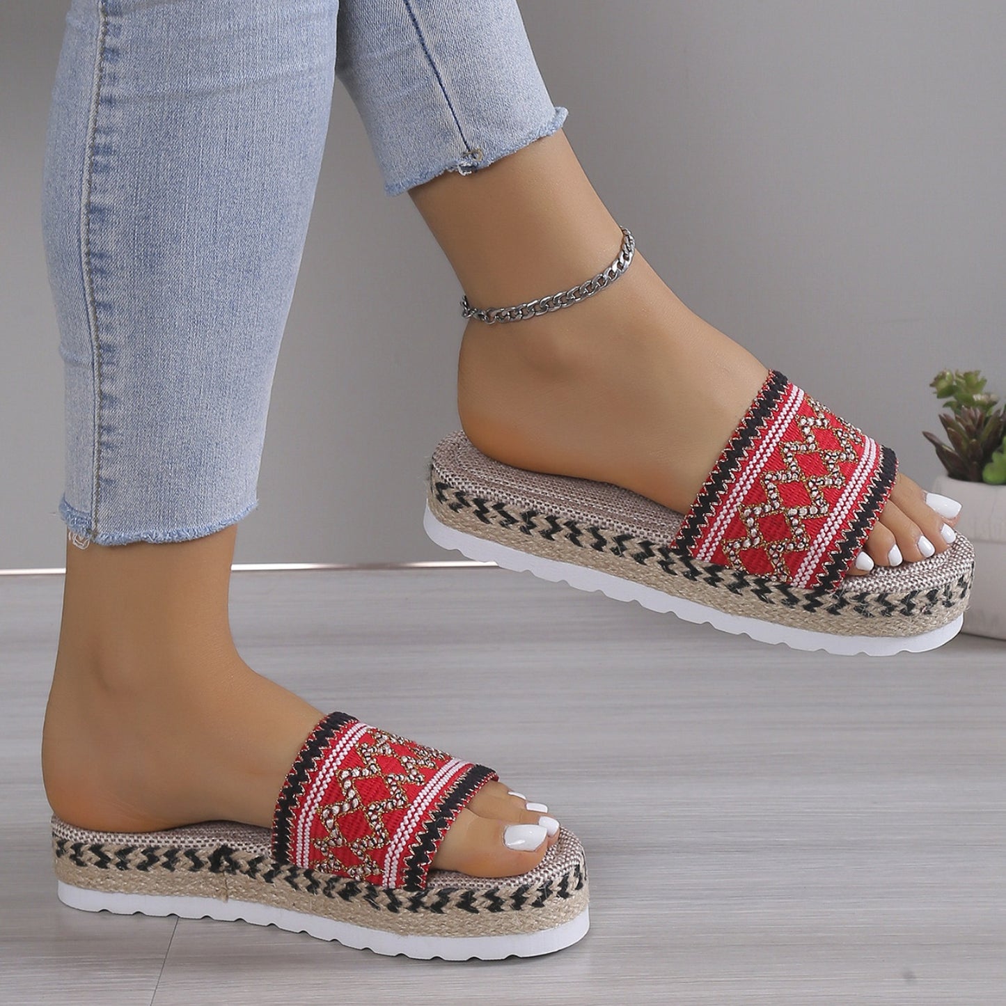 Geometric Weave Platform Sandals - BossDeals