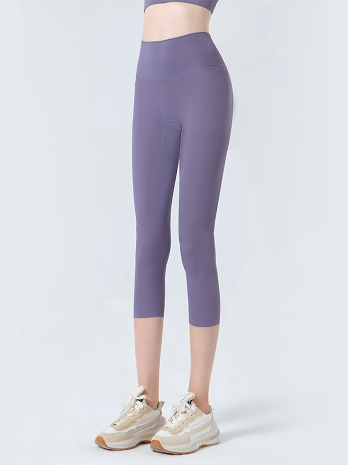 Wide Waistband Cropped Sports Leggings – Comfort Meets Style