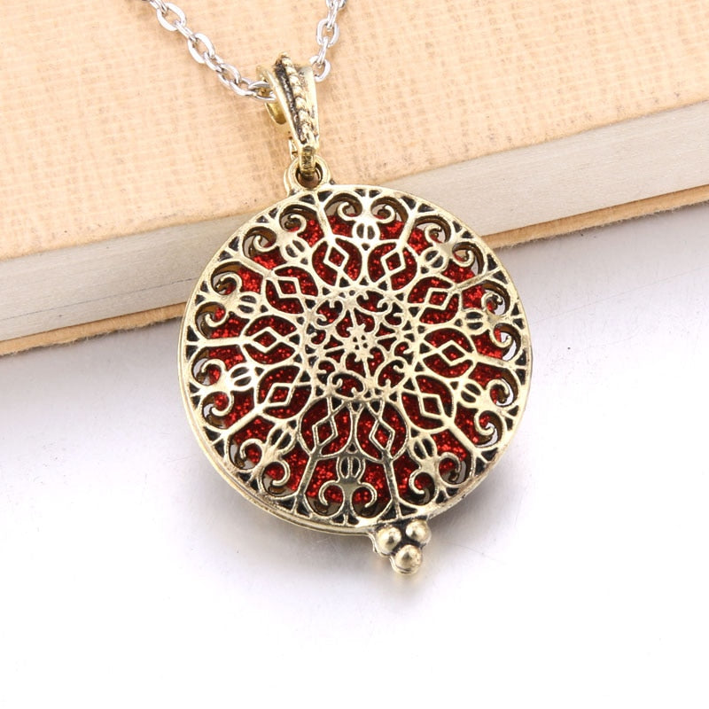 1pcs Aroma Diffuser Pendant Locket Necklace with Pads