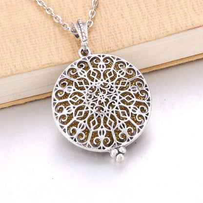 1pcs Aroma Diffuser Pendant Locket Necklace with Pads