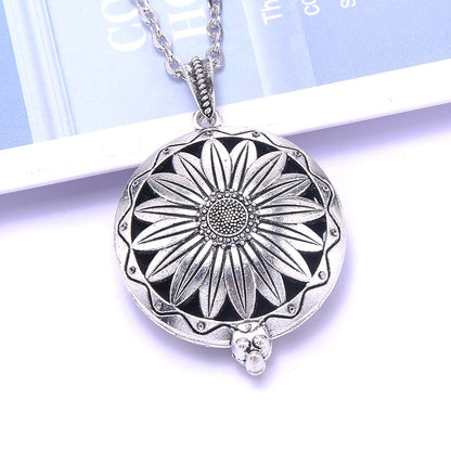 1pcs Aroma Diffuser Pendant Locket Necklace with Pads