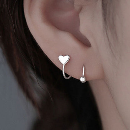 2Pcs Stainless Steel Piercing Screw Earrings